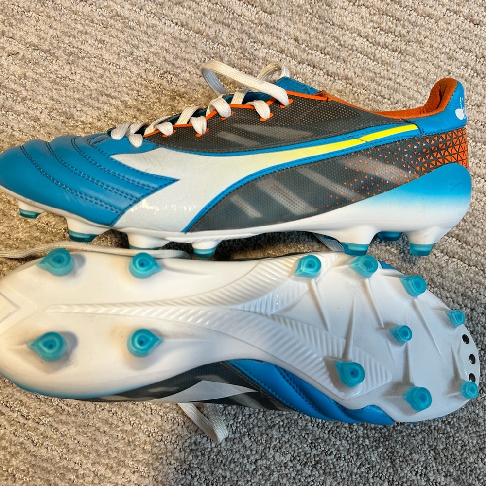Diadora Men's Blue and Orange Athletic Shoes